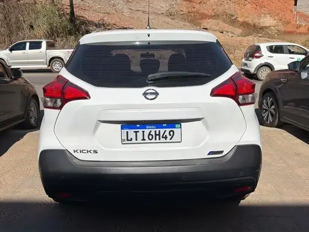 Nissan KICKS 1.6 16V FLEXSTART S 4P XTRONIC