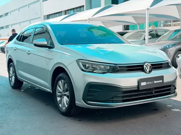 Volkswagen VIRTUS 1.0 170 TSI MANUAL