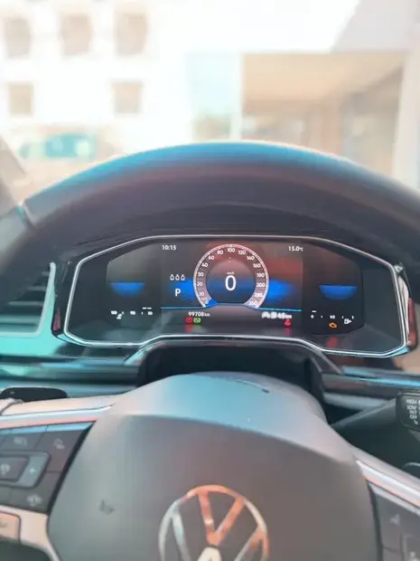 Volkswagen VIRTUS 1.0 170 TSI MANUAL