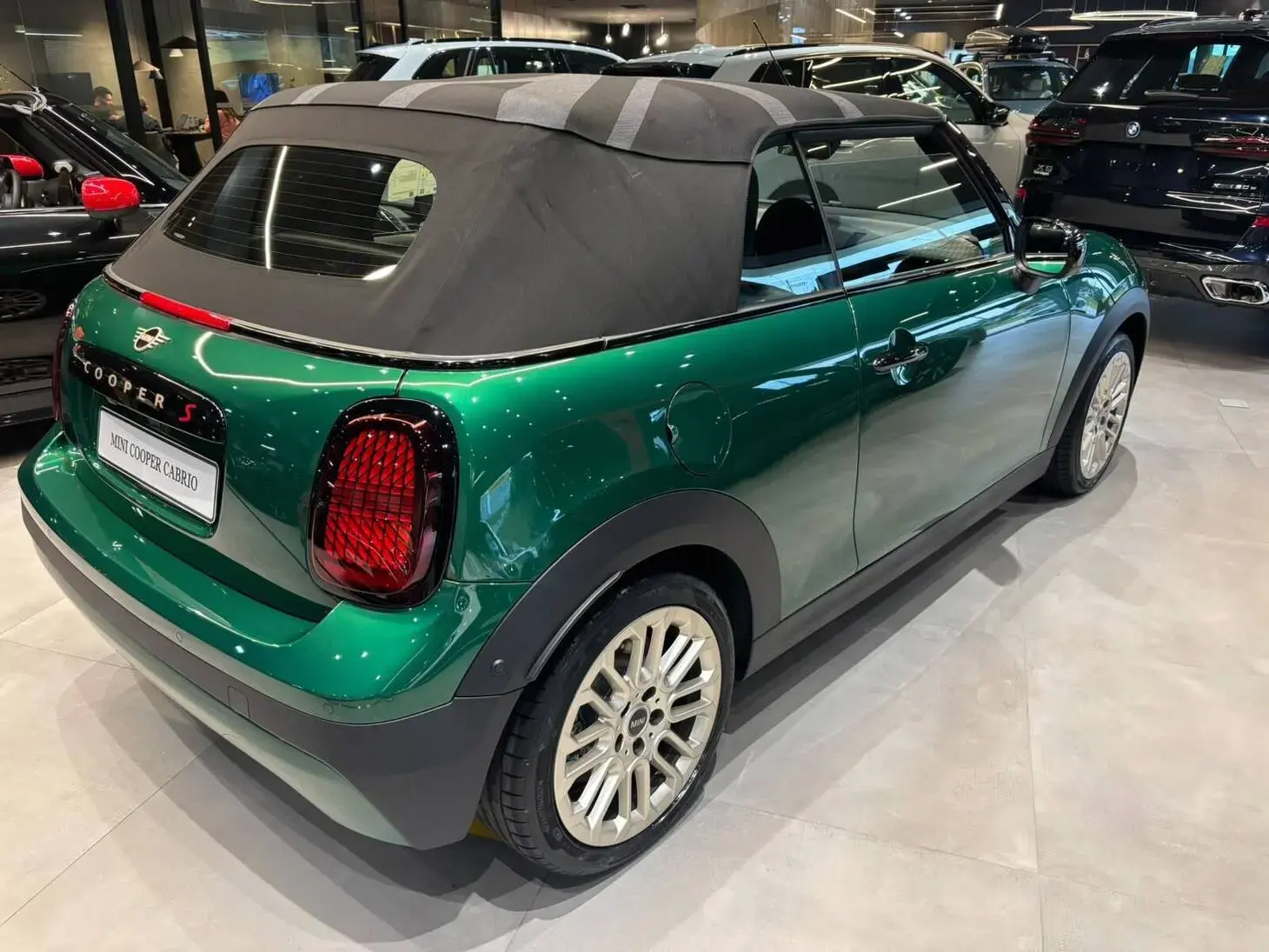 galeria Cooper Cabrio
