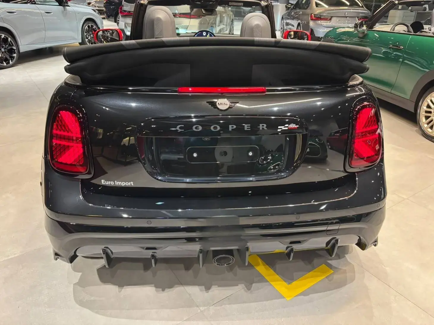 galeria Cooper Cabrio