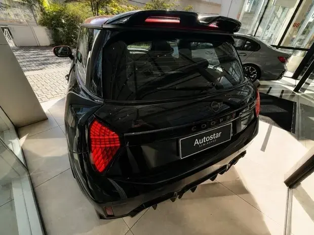 Mini John Cooper Works Cabrio 2.0