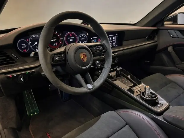 Porsche 911 3.0 24V H6 GASOLINA CARRERA GTS PDK