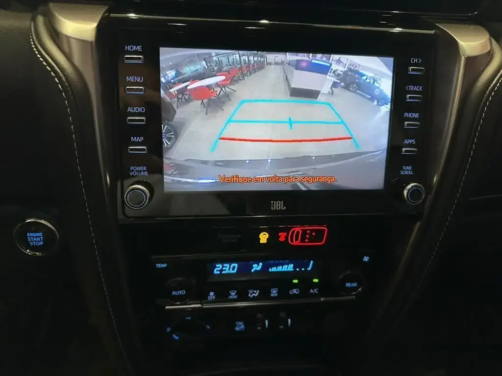 galeria HILUX SW4