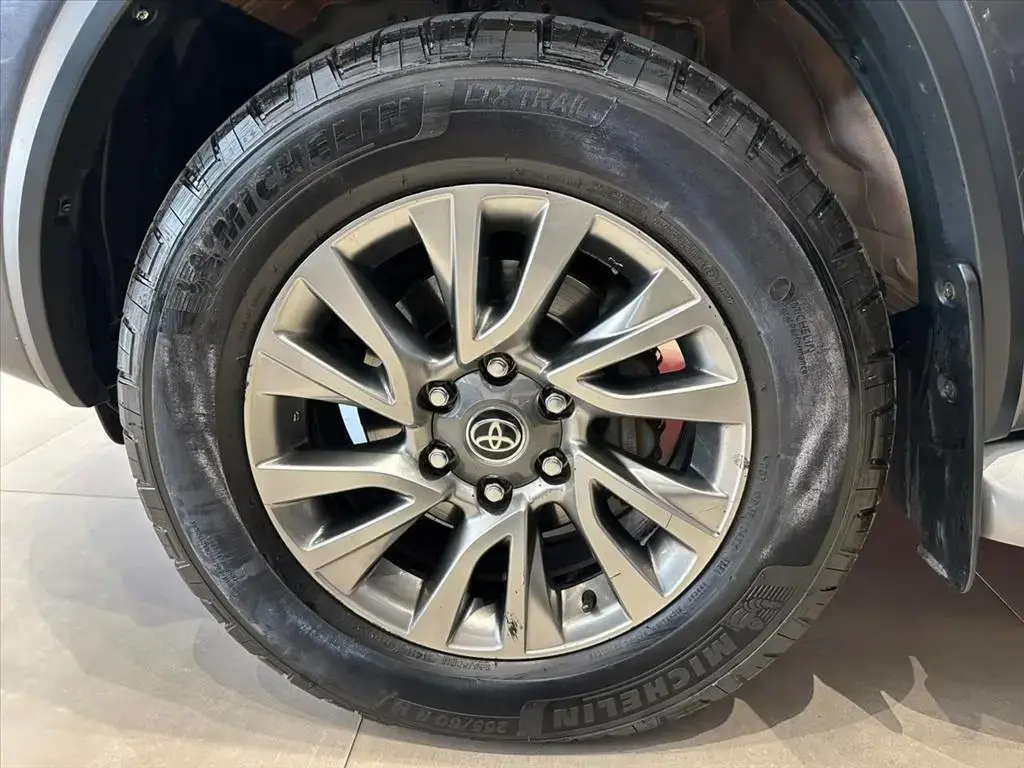 galeria HILUX SW4