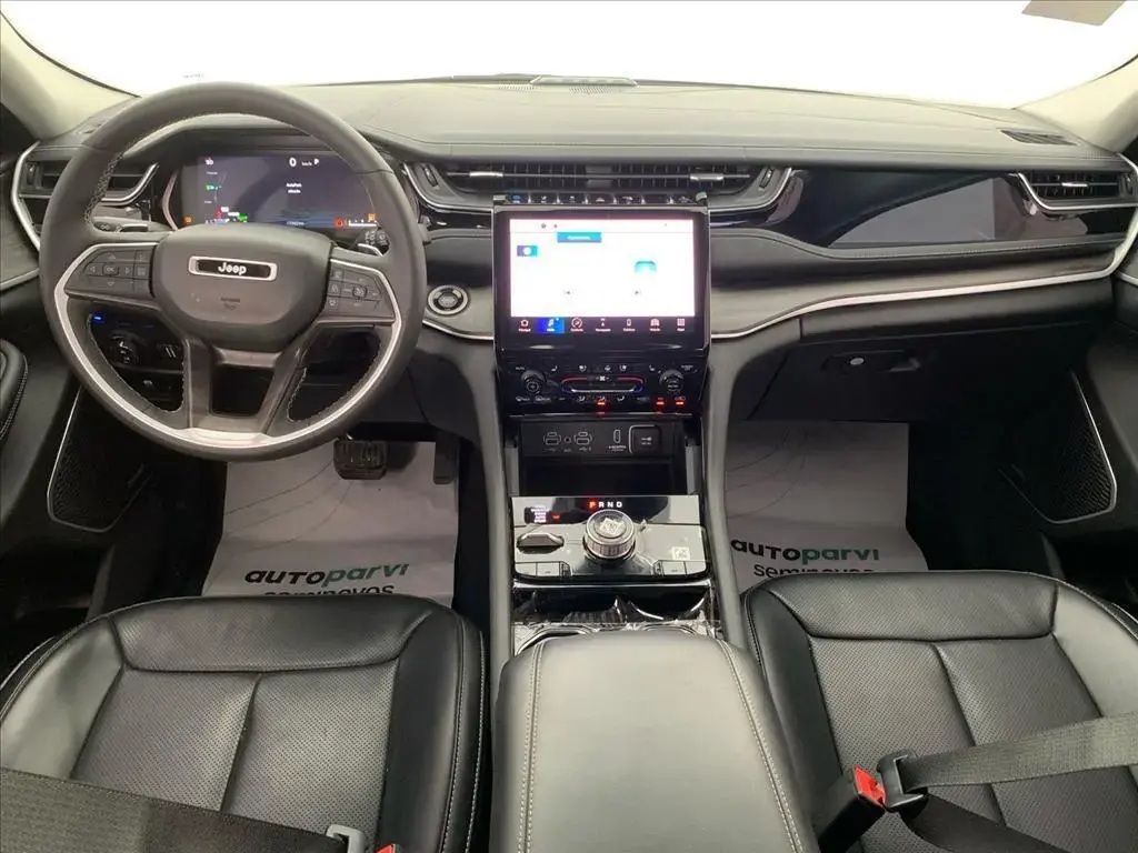 galeria GRAND CHEROKEE