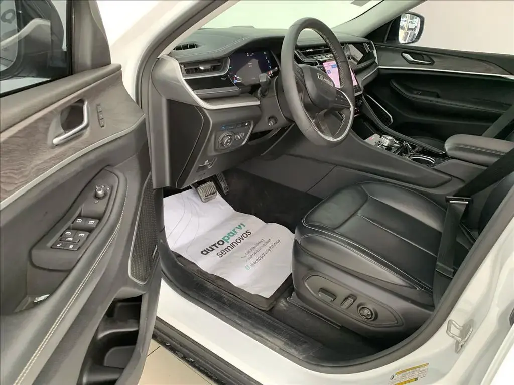 galeria GRAND CHEROKEE