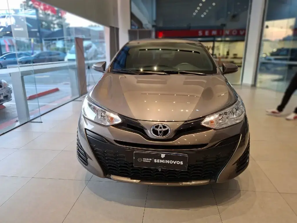 galeria YARIS