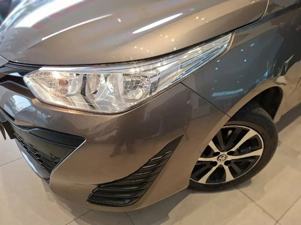 galeria YARIS