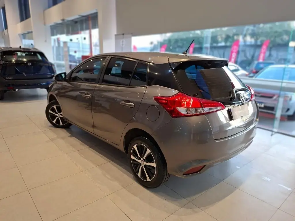 galeria YARIS