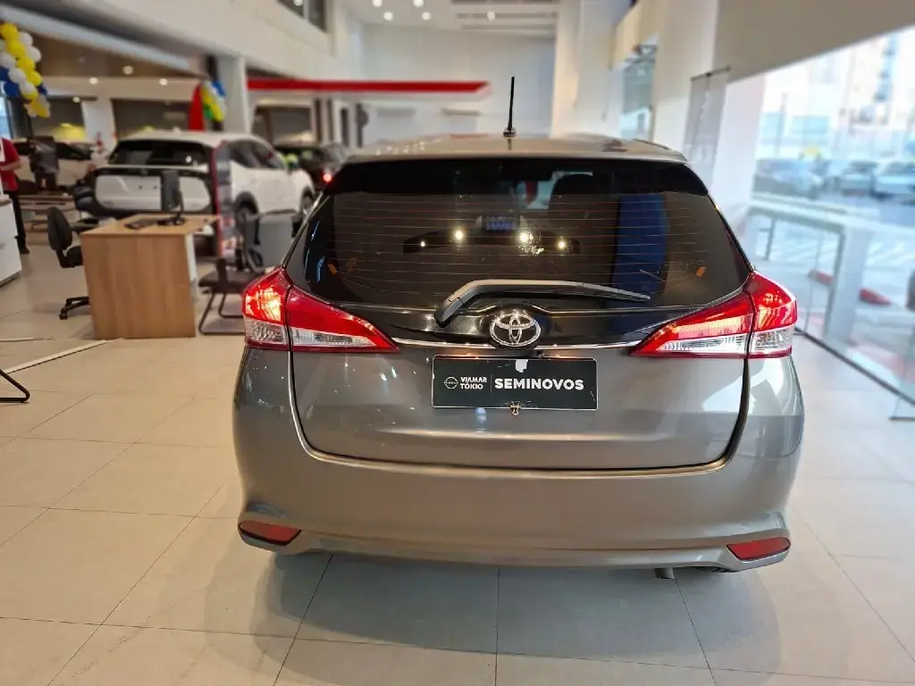 galeria YARIS