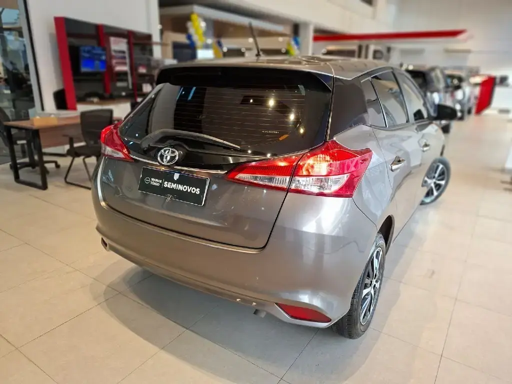 galeria YARIS