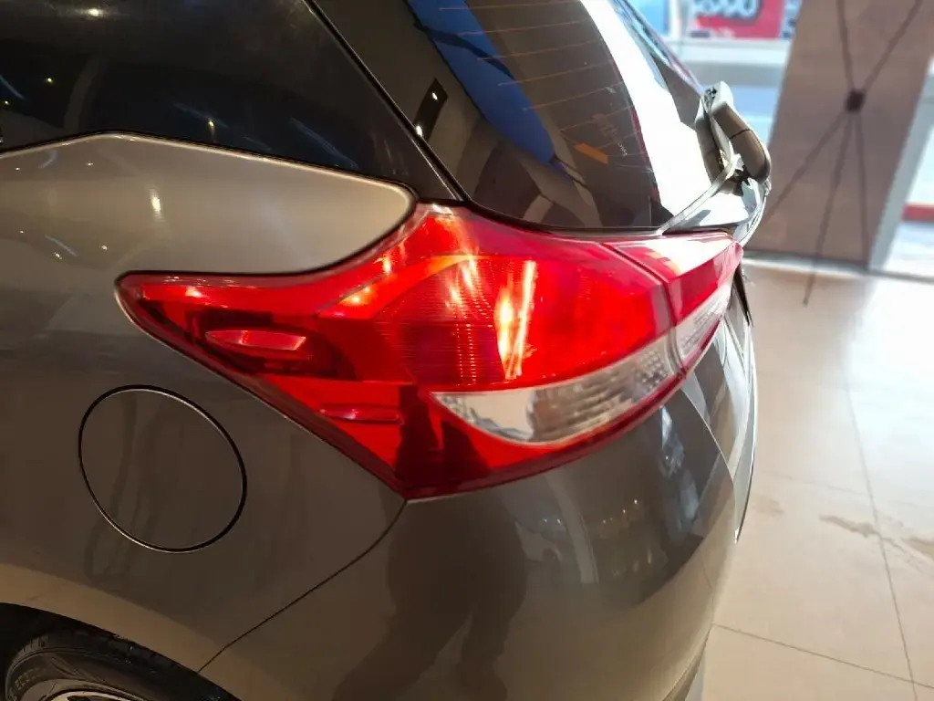 galeria YARIS