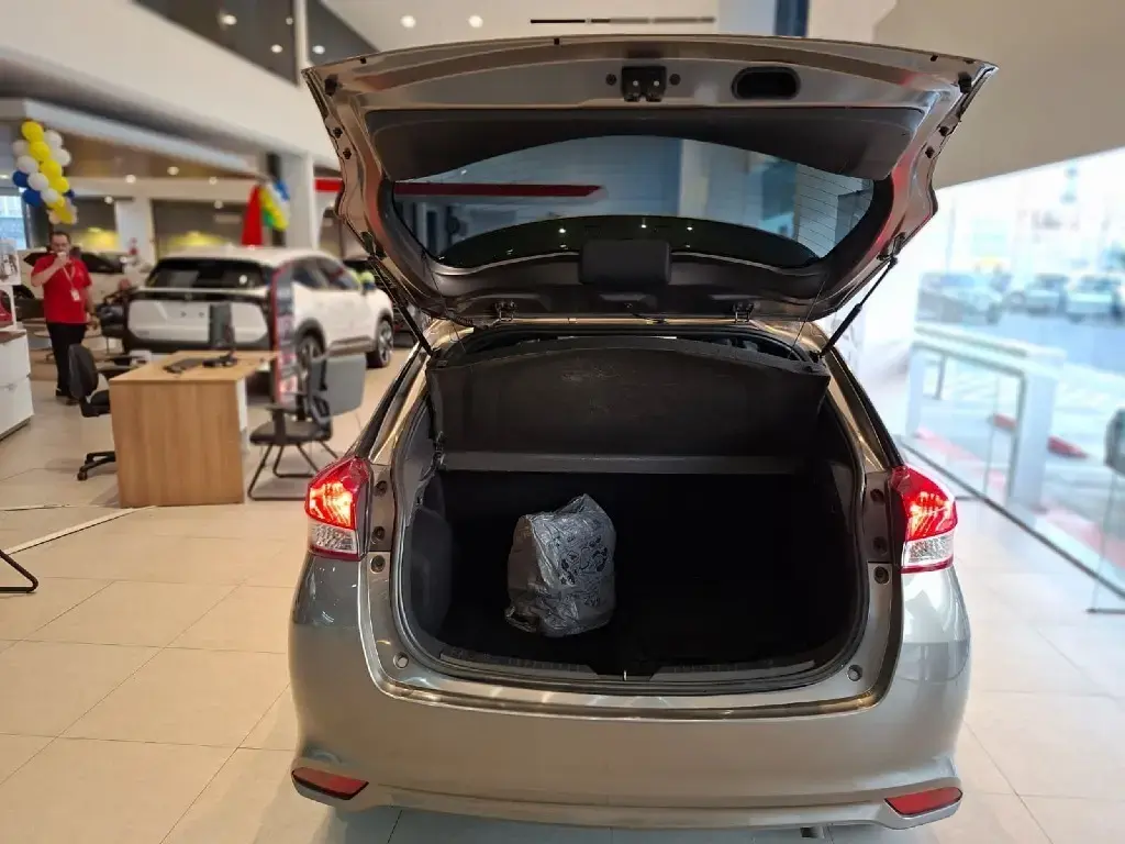 galeria YARIS