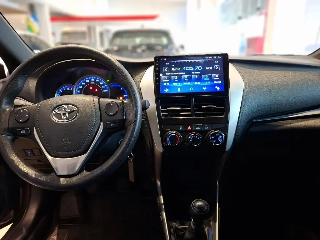 galeria YARIS