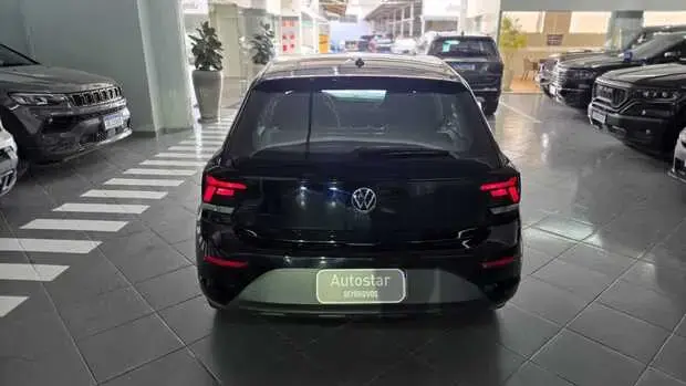 Volkswagen Polo Track 1.0 Flex 12V 5p