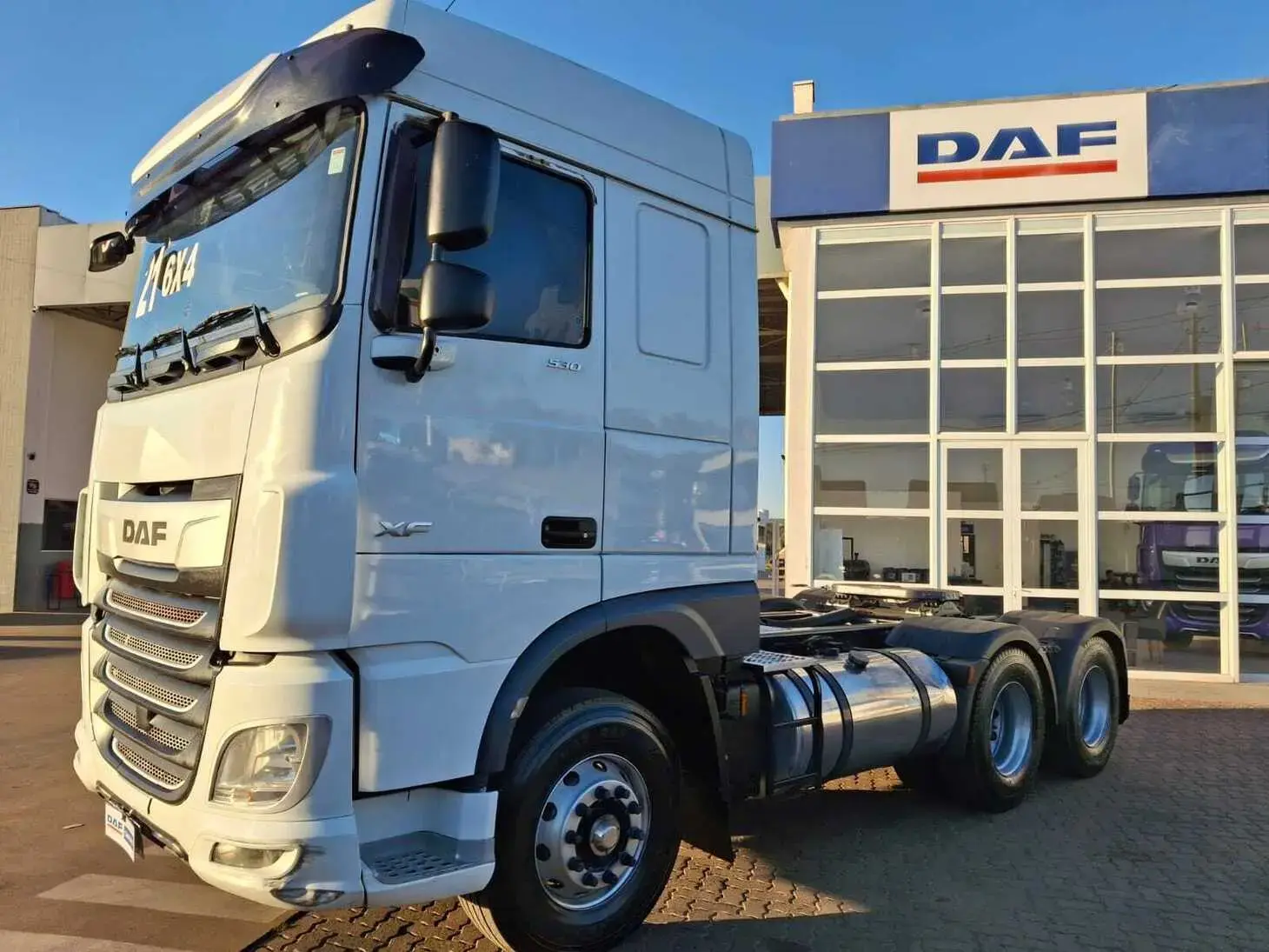 galeria DAF XF FTT 530 6x4