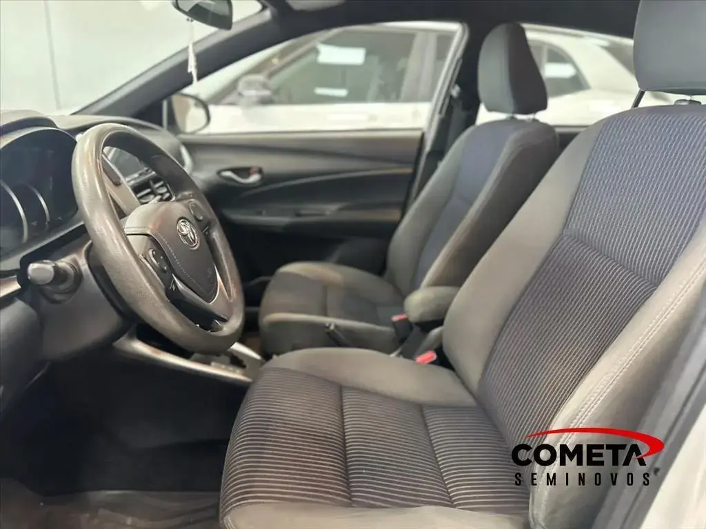 galeria YARIS