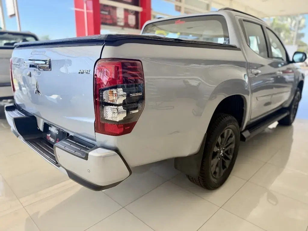 galeria L200 TRITON