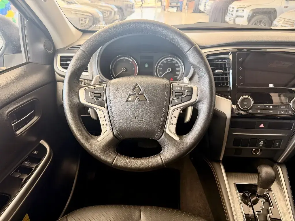 galeria L200 TRITON