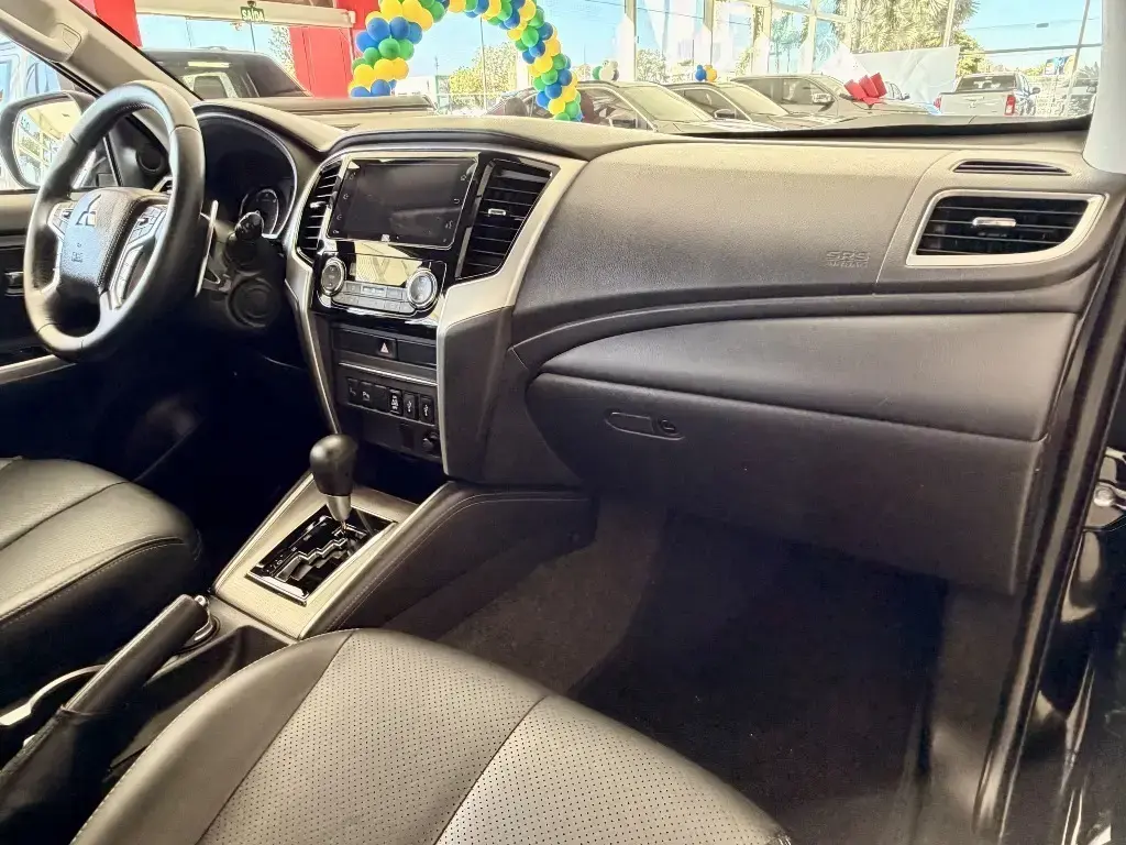 galeria L200 TRITON