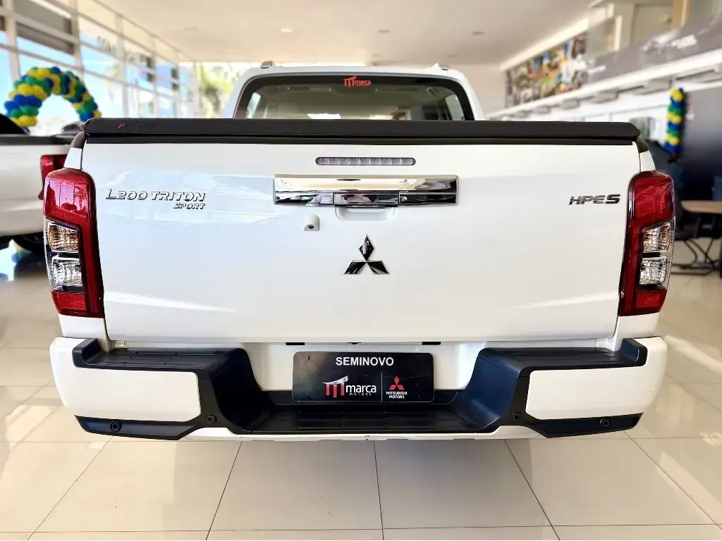 galeria L200 TRITON