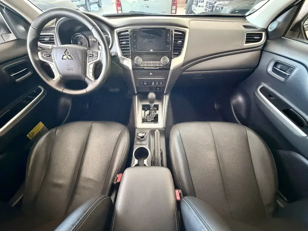 galeria L200 TRITON