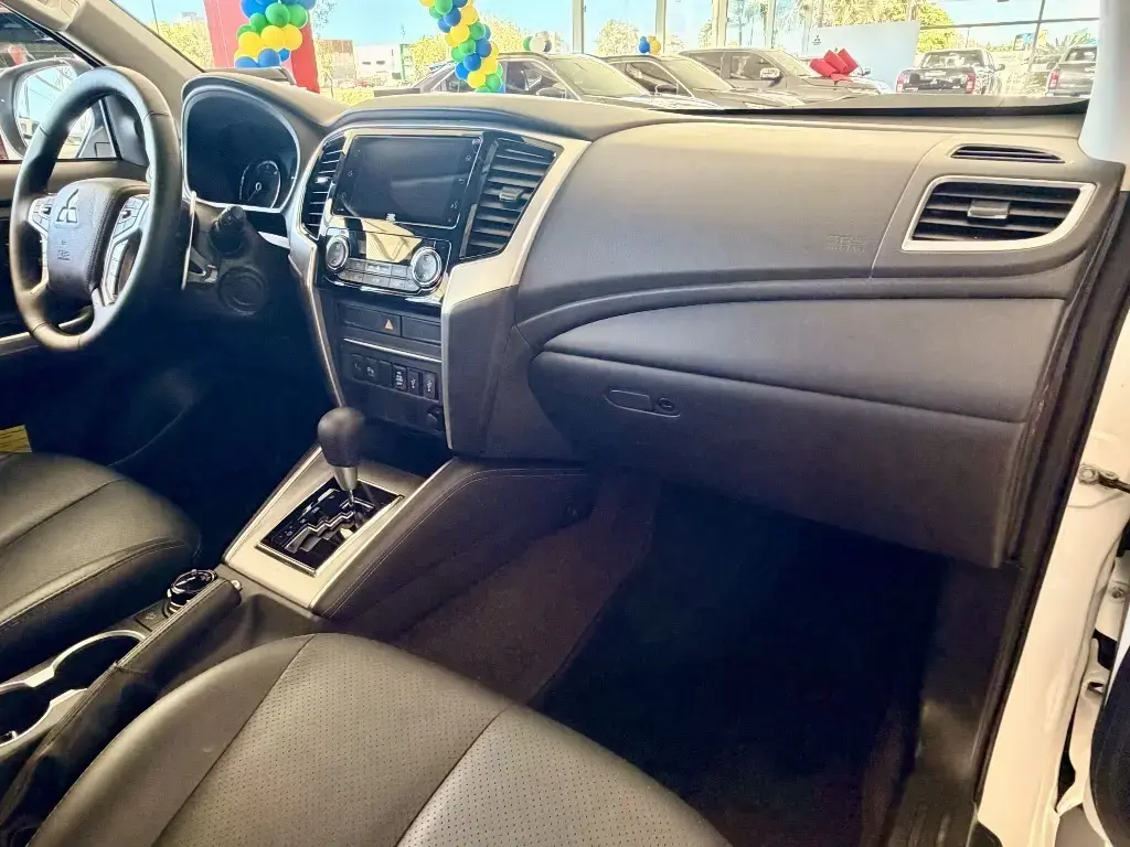 galeria L200 TRITON