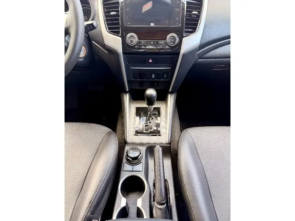 galeria L200 TRITON
