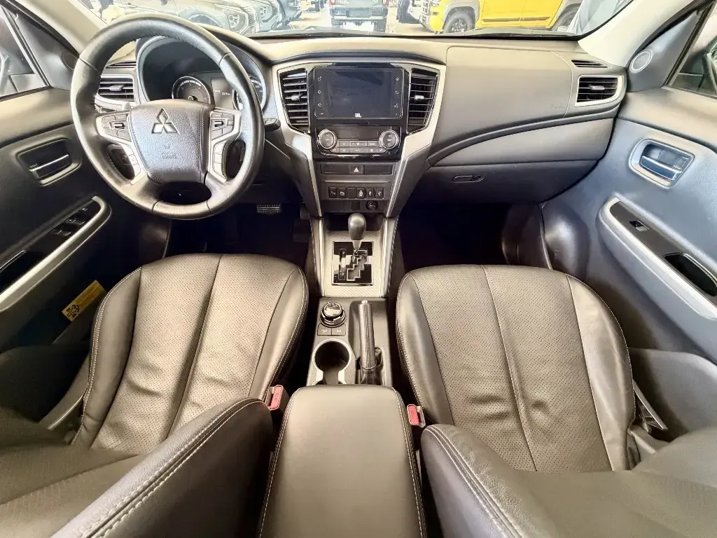 galeria L200 TRITON