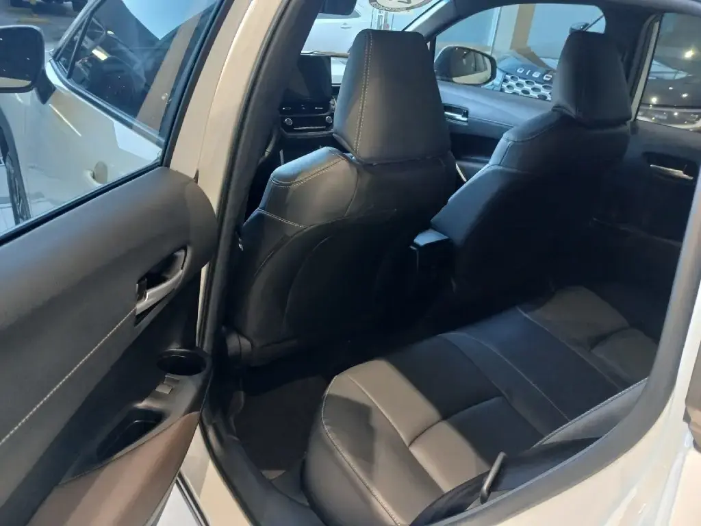 galeria Corolla Cross