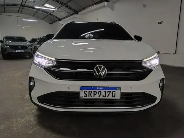 Volkswagen NIVUS 1.0 200 TSI TOTAL FLEX HIGHLINE AUTOMÁTICO