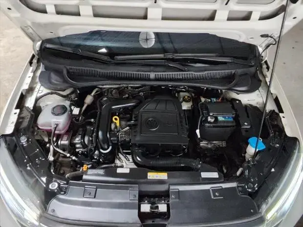 Volkswagen NIVUS 1.0 200 TSI TOTAL FLEX HIGHLINE AUTOMÁTICO