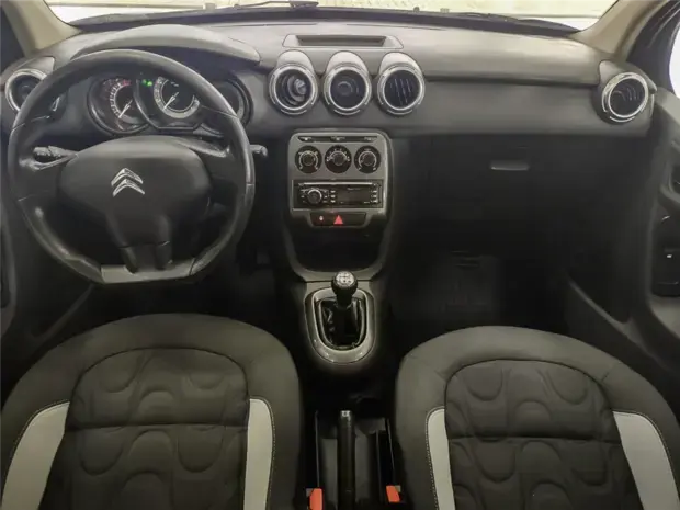 Citroën C3 1.5 TENDANCE 8V FLEX 4P MANUAL