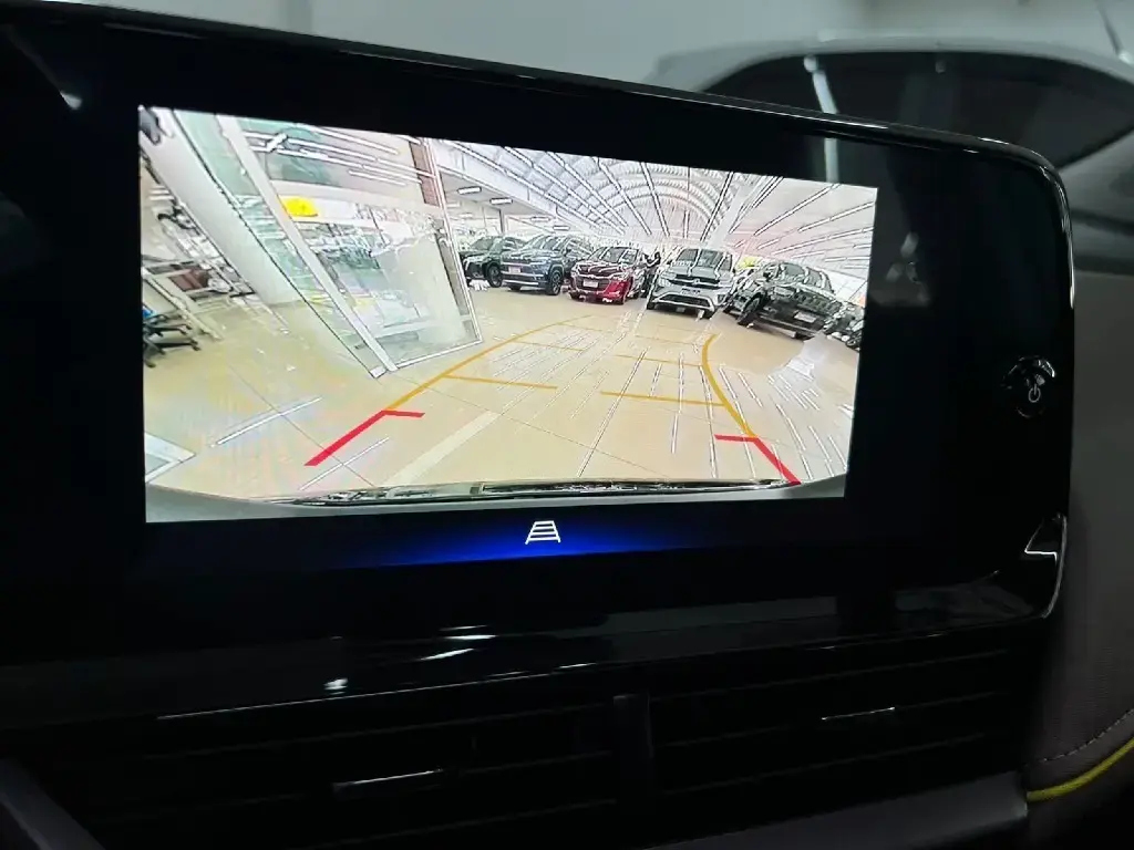 galeria TRACKER