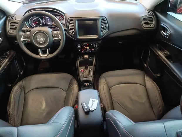 Jeep COMPASS 2.0 16V DIESEL LONGITUDE 4X4 AUTOMÁTICO