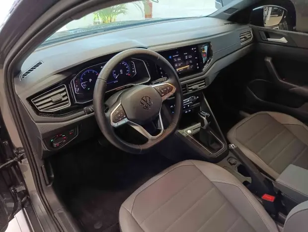 Volkswagen NIVUS 1.0 200 TSI TOTAL FLEX HIGHLINE AUTOMÁTICO