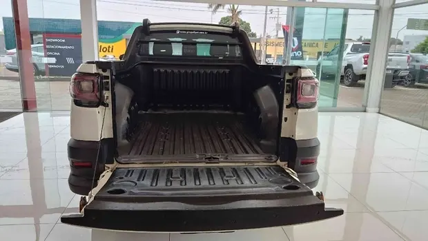 Fiat STRADA 1.4 FIRE FLEX ENDURANCE CS MANUAL