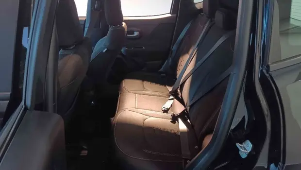 Jeep RENEGADE 1.3 T270 TURBO FLEX AT6