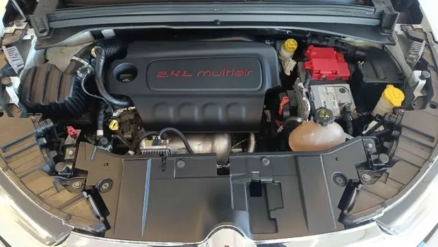 Fiat TORO 2.4 16V MULTIAIR FLEX VOLCANO AT9