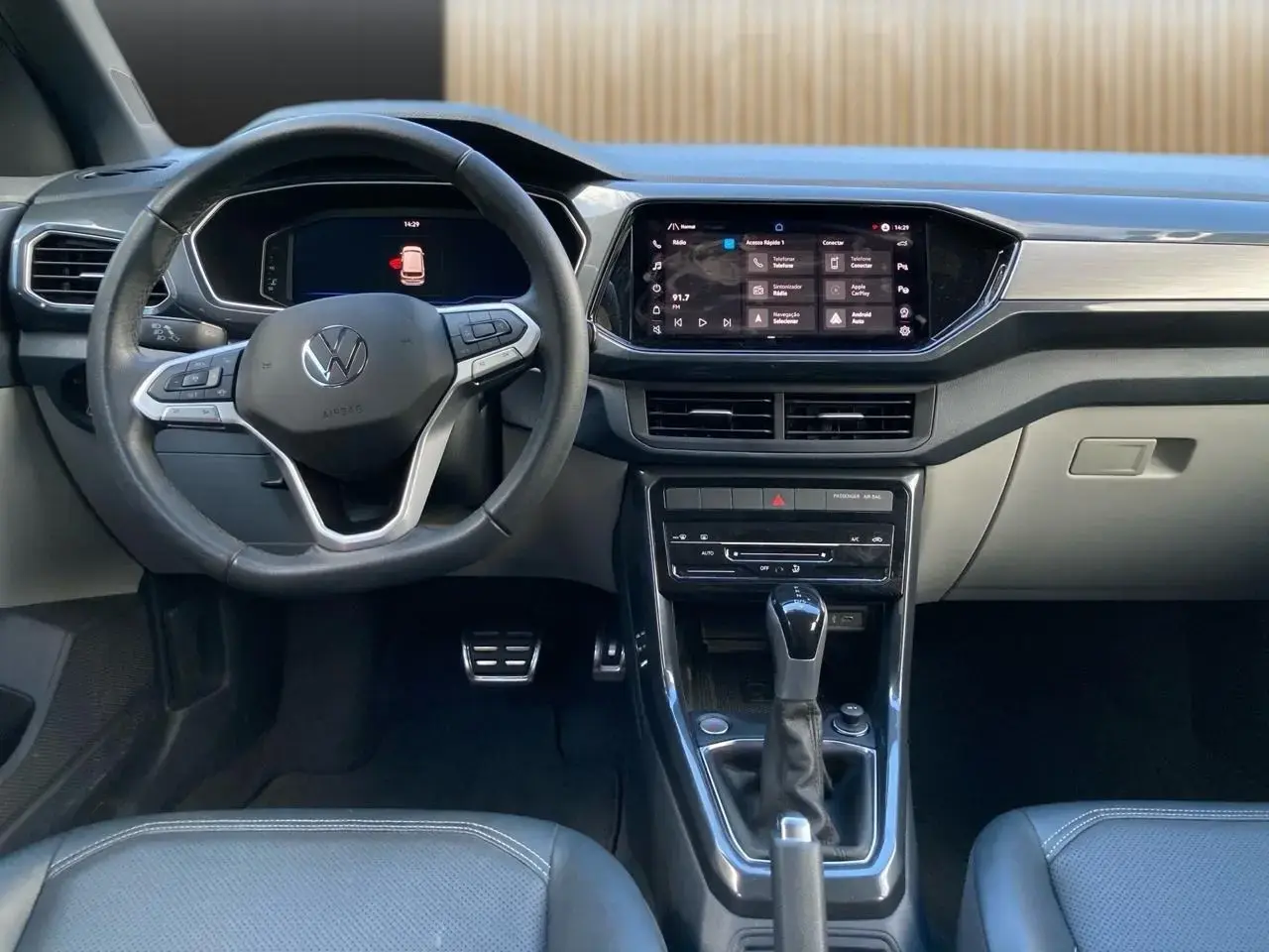 galeria T-Cross Hig. 250 TSI 1.4 Flex 16V 5p Aut