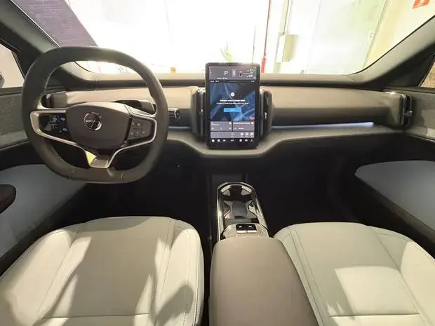Volvo EX30 Ultra E60