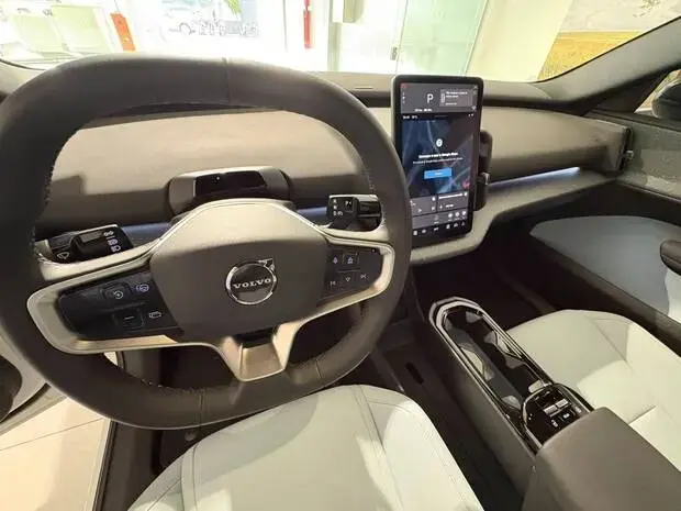 Volvo EX30 Ultra E60