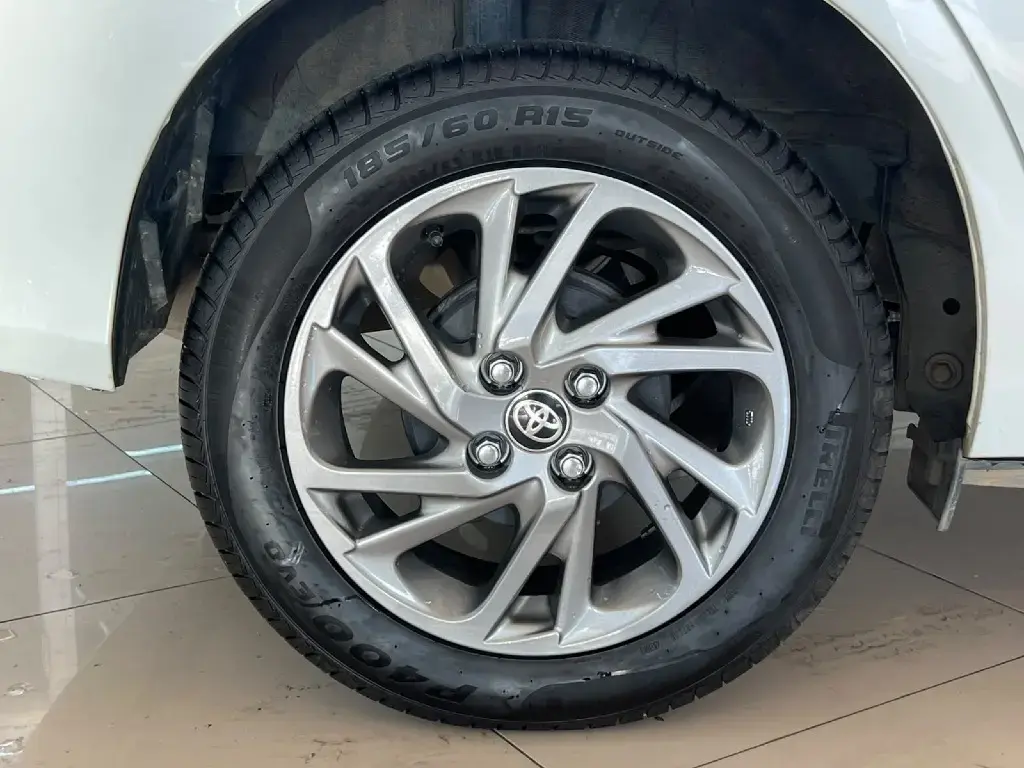 galeria YARIS