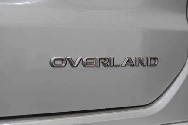 Jeep COMMANDER 1.3 T270 TURBO FLEX OVERLAND AT6