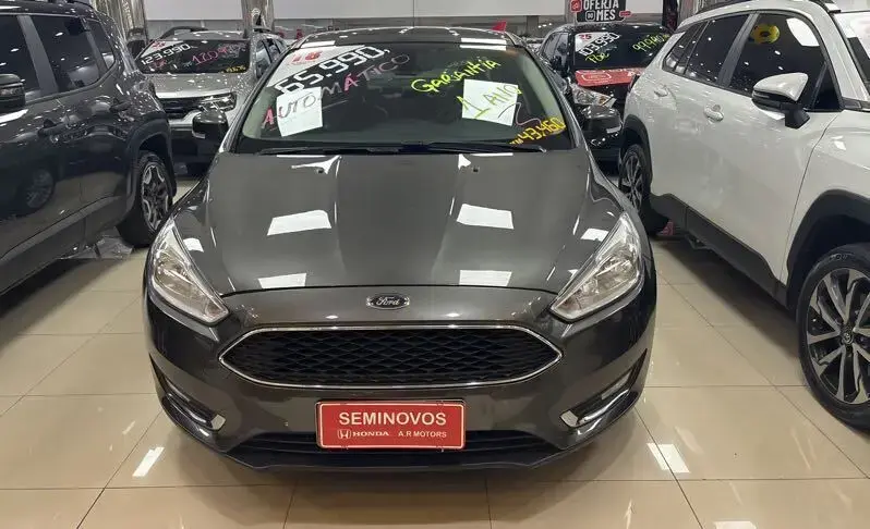 galeria Focus Sedan