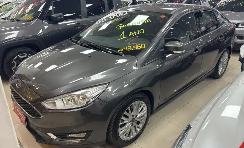 galeria Focus Sedan