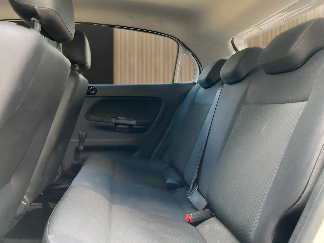 galeria Gol 1.0 Flex 12V 5p