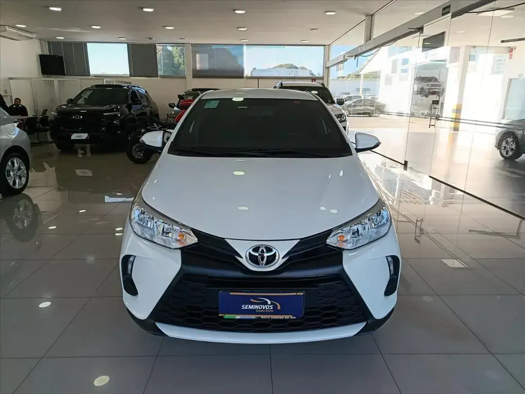 galeria YARIS