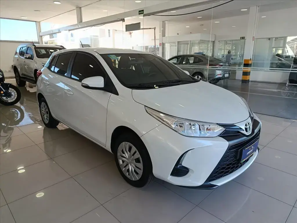 galeria YARIS